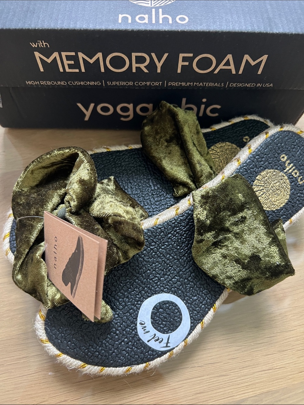 Nalho Yoga -Pop Memory Foam Velvet ganika - Olive Green